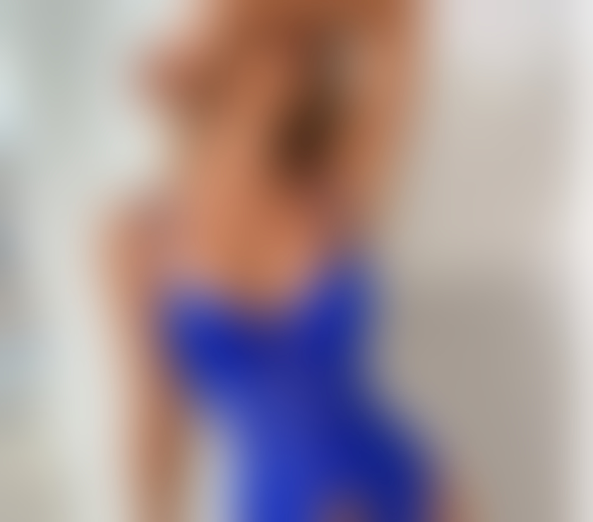 Escorts Central London Piccadilly Circus - Central London - Photos for STUNNING LADIES TO YOUR DOOR!