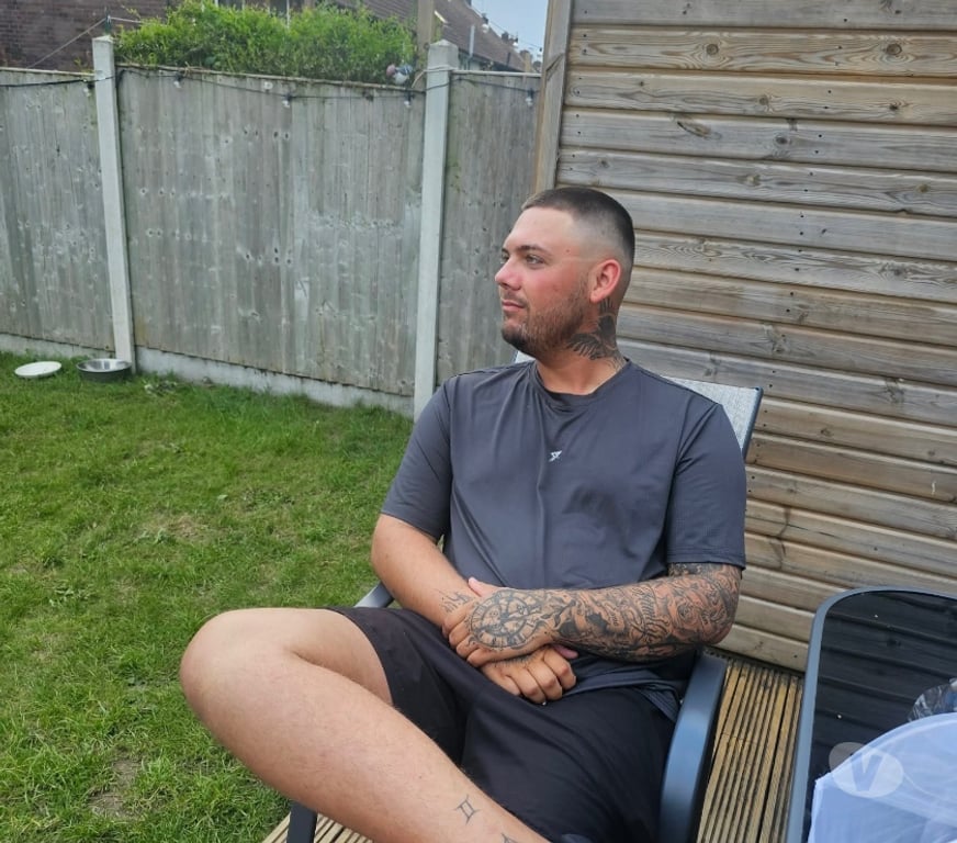  Gay massage North Yorkshire Overton - York - Photos for Hung lad in York and Surrounding Areas