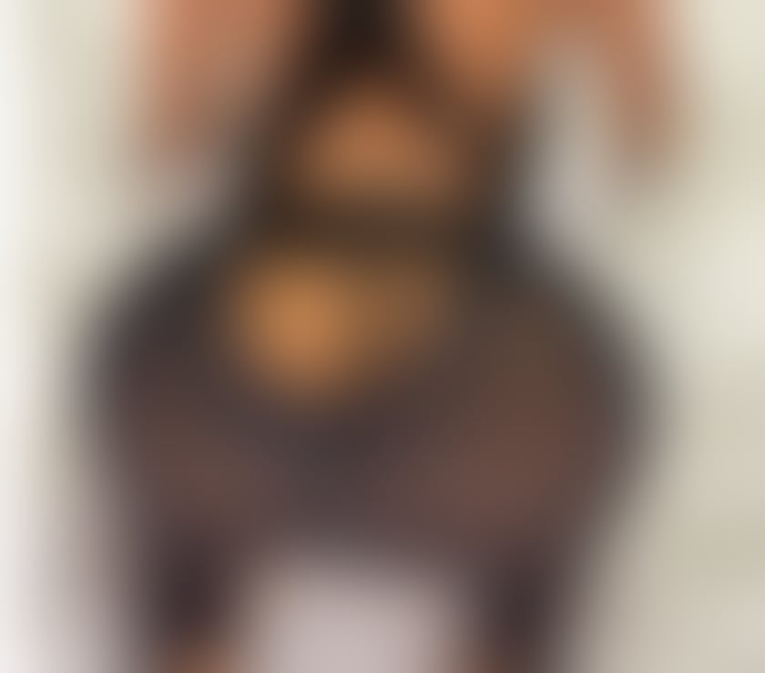 Escorts East London Walthamstow Central Station - East London - Photos for Curvy busty African Queen
