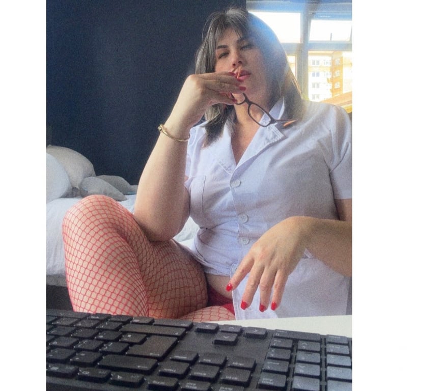 Escorts South West London Nine Elms - South West London - Photos for Luryabelagenuine