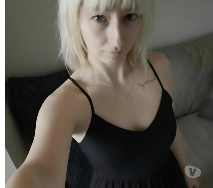 Escorts West Midlands Walsall - Photos for Hot girl Mel new in town