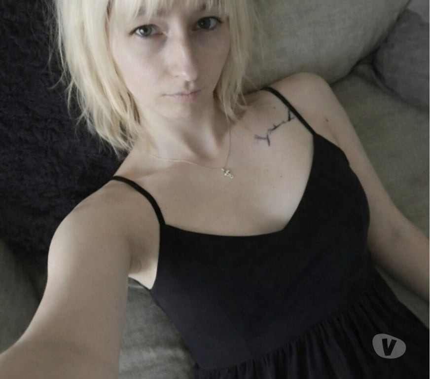 Escorts West Midlands Walsall - Photos for Hot girl Mel new in town