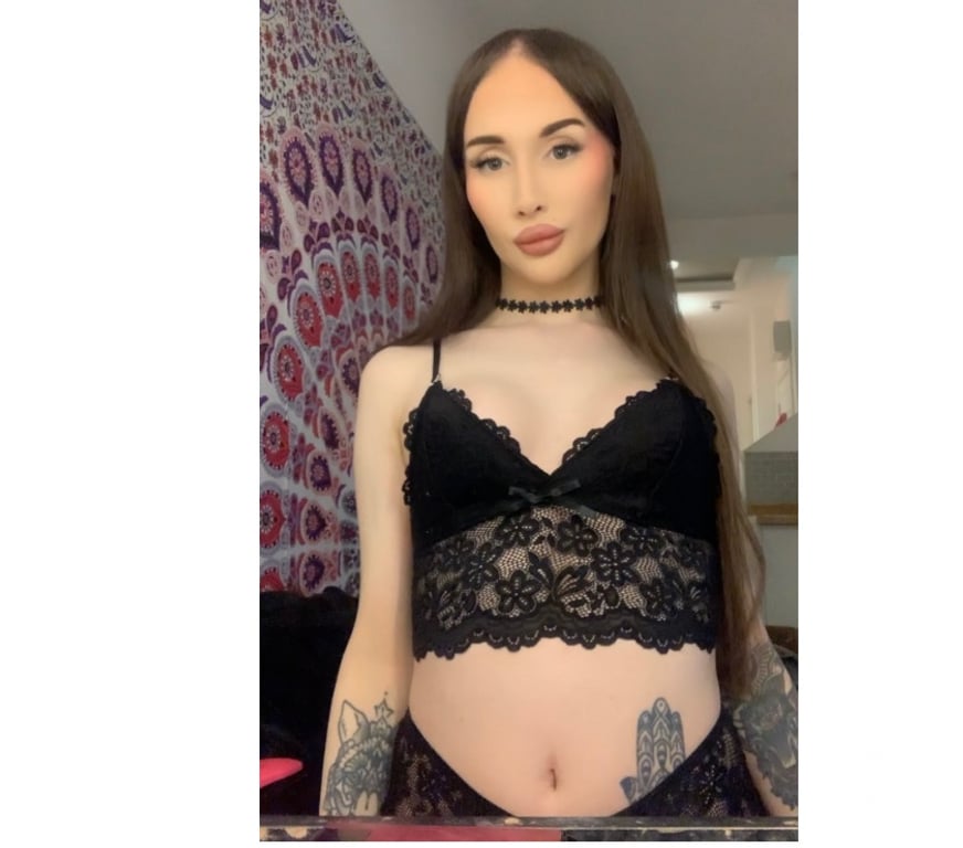 Trans Escorts West Yorkshire Leeds - Photos for sexy British ts girl AVAILABLE NOW 💕 🔥