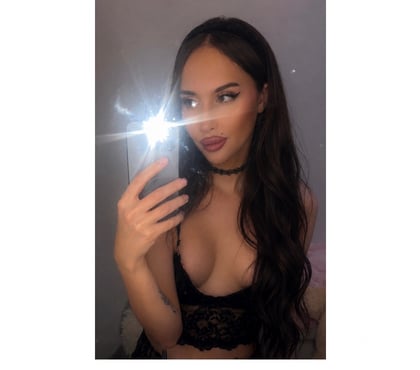 Trans Escorts Leeds City Centre Leeds - Photos for BRITISH SEXY TGIRL AVAILABLE NOW 💕 🔥