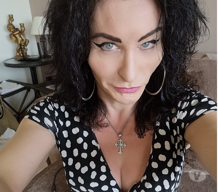 Trans Escorts Gloucestershire South Gloucestershire - Photos for 54 Year old English Mature Ts celine