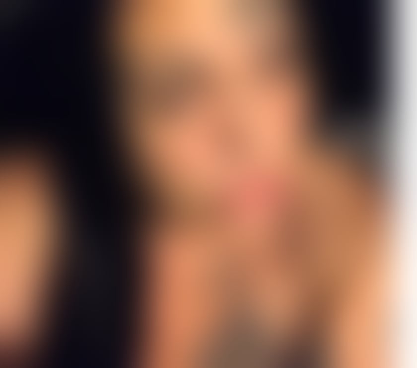 Escorts West Yorkshire Kirklees - Photos for FULL ENGLISH LADY BACK IN HUDDERSFIELD
