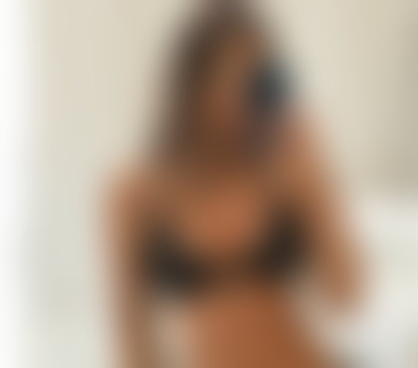  Escorts & Erotic Massage King`s Cross St. Pancras Station King`s Cross - Central London - Photos for Amanda ❤️‍🔥Party OUTCALL🍾New girl in town💋