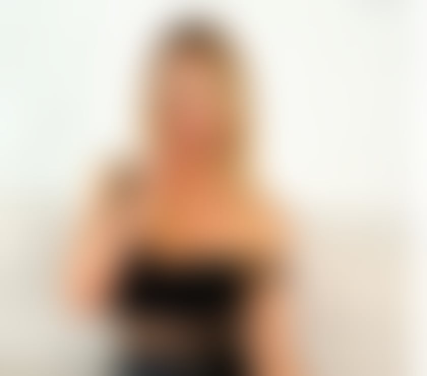 Spanish Escorts & Erotic Massage Barbican Station Central London - Photos for Amanda ❤️‍🔥Party OUTCALL🍾New girl in town💋