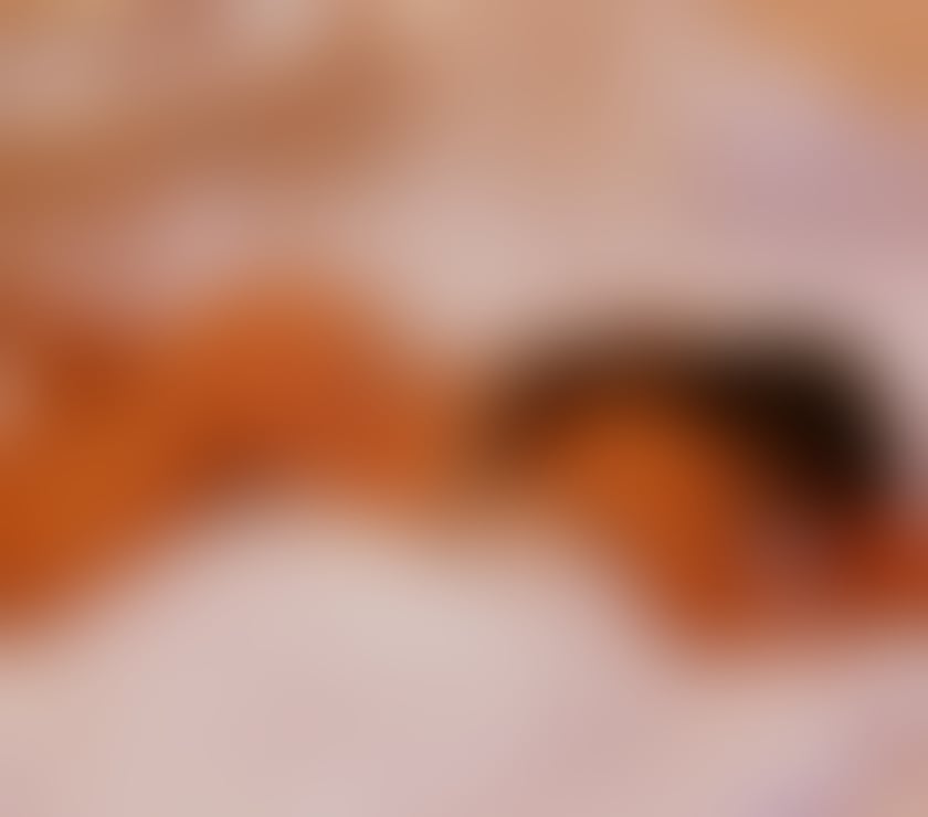 Escorts East London Heron Quays - East London - Photos for CURVY PLAYFUL ENGLISH GIRL IN CANARY WHARF