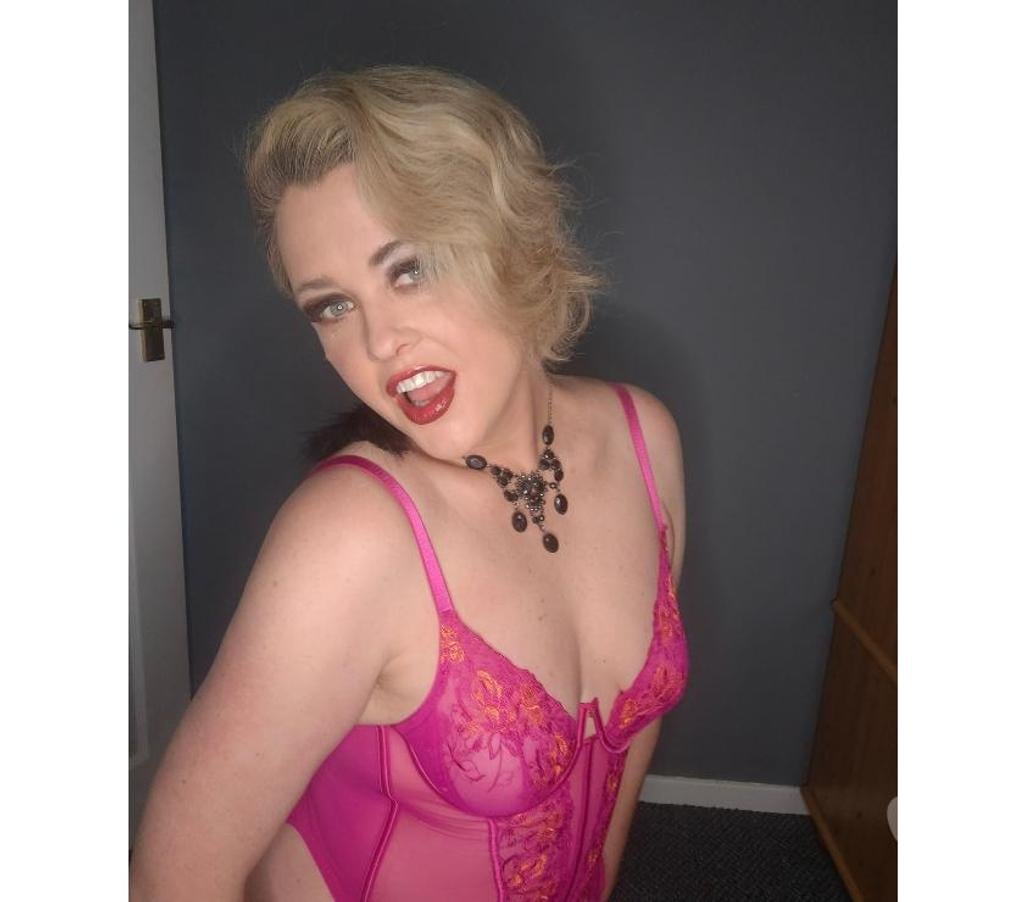 Escorts Staffordshire Staffordshire Moorlands - Photos for AUSSIE FIFI- sweet and sexy delightful gfe services