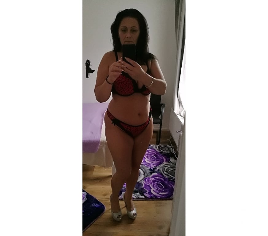 Escorts South East London Woolwich - South East London - Photos for xx Dora Sweet xx