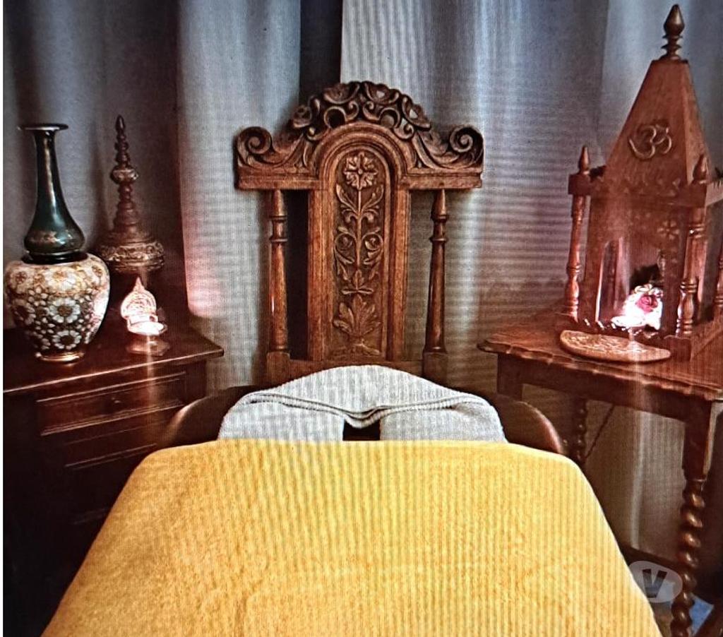 Full body massage West Midlands Birmingham - Photos for Male Therapist for a Relaxing Holistic Full Body Massage