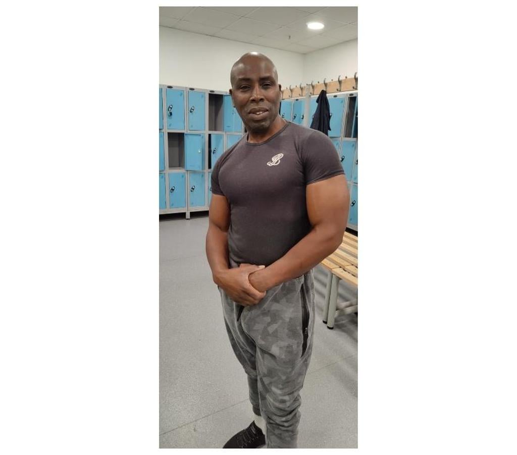  Gay massage Leicestershire Leicester - Photos for Leroy. Athletic, Muscular Build. J21 M1