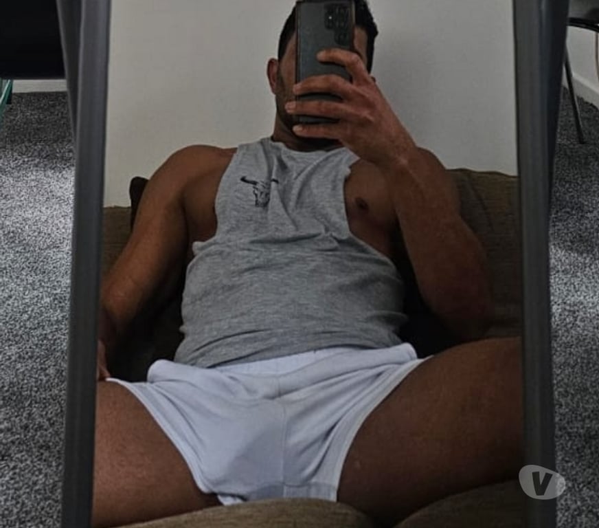  Gay massage Wiltshire Swindon - Photos for Latin boy - 24Hs