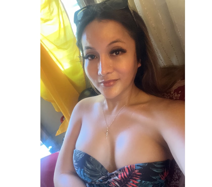 Escorts Hampshire Southampton - Photos for Asian-Colombian busty woman currently in Southampton