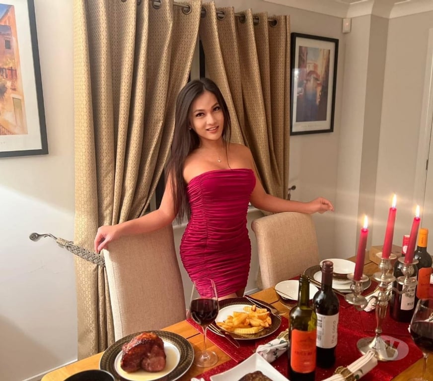 Escorts Hampshire Southampton - Photos for Asian - Colombian busty woman currently in Southampton