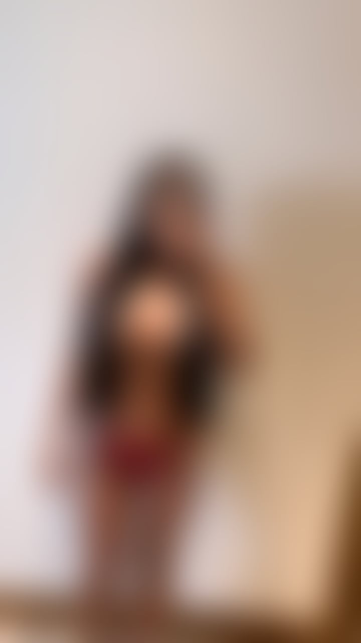 Escorts Edinburgh Holyrood Park - Edinburgh - 