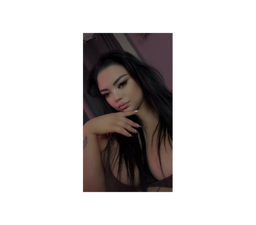 Escorts Lancashire Blackpool - Photos for English Sienna.