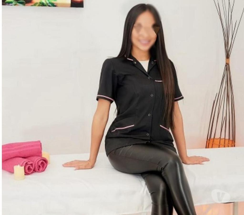 Full body massage West Midlands Birmingham - Photos for MEXICAN HANDS, ashiatsu massage massage with foot on back
