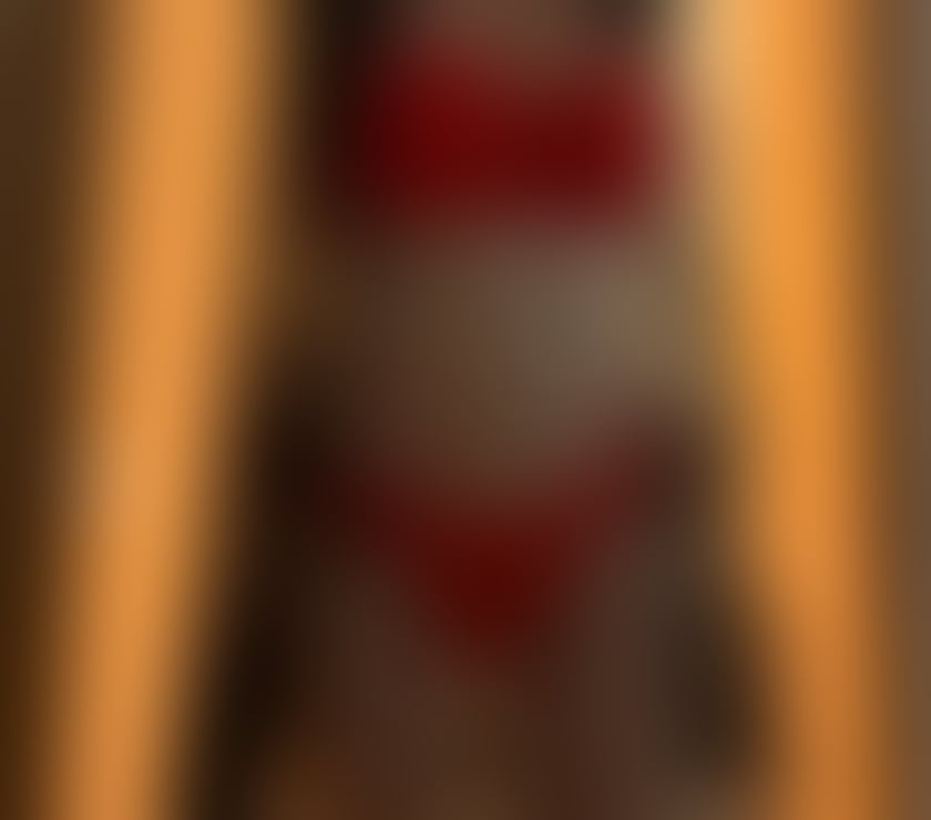 Escorts Norfolk Norwich - Photos for Hannah Elise Escort English