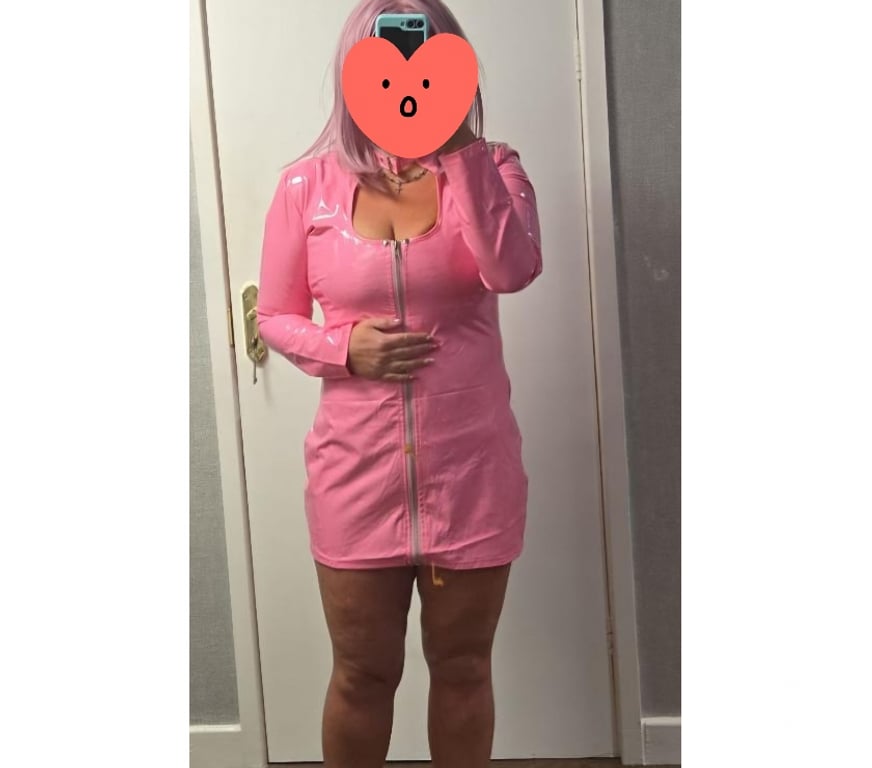 Adult Entertainment Staffordshire Staffordshire Moorlands - Photos for Bee hairy ENGLISH milf £15 deal 07438831083 whatsapp