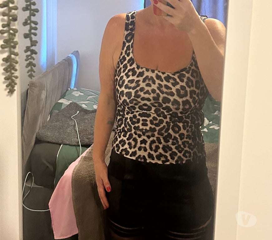 Adult Entertainment Cheshire West and Chester Chester - Cheshire West and Chester - Photos for Hairy amateur ENGLISH blonde milf £10 late 30's