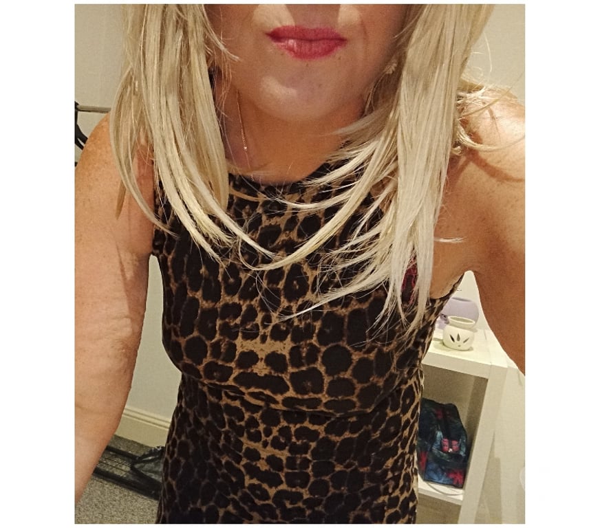 Adult Entertainment Cardiff Cathays - Cardiff - Photos for Bee hairy ENGLISH milf £15 deal WhatsApp 074380831083