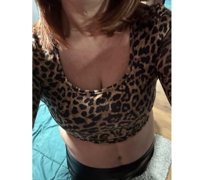 Photos for BEE Hairy amateur ENGLISH milf £10 deal