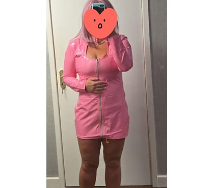 Photos for Bee hairy ENGLISH milf £15 deal 07438831083 whatsapp