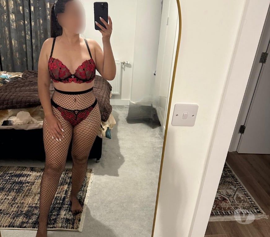 Escorts North London Totteridge & Whetstone Station - North London - Photos for JESSY PARTY GIRL