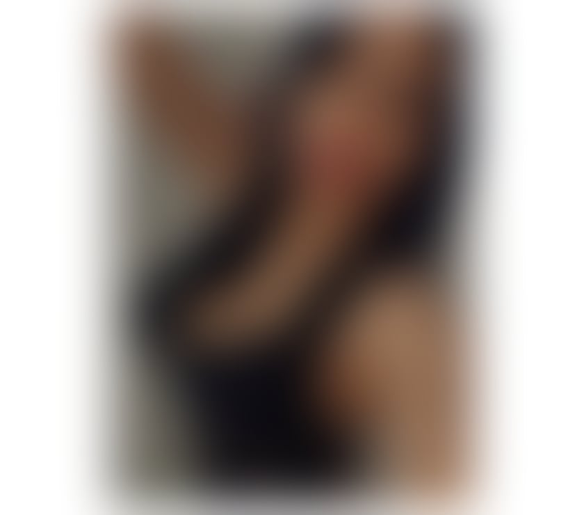 Northampton - West Northamptonshire — 🔥 Hot Brunette 🔥