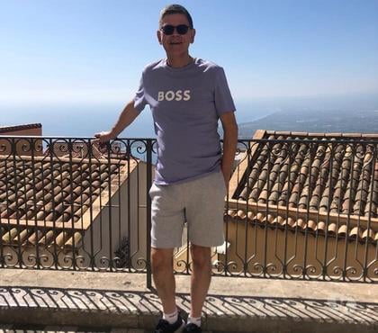 Gay escorts Croydon Croydon - Photos for Surrey Gay Top offering erotic massage with extras included