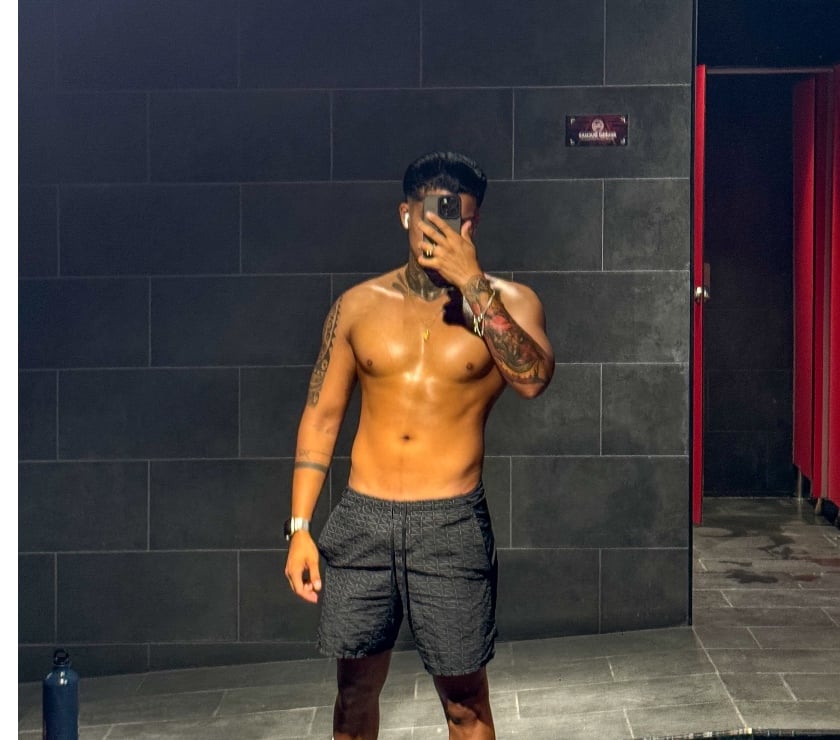 Photos for LATINBOY 🇨🇴 W1H