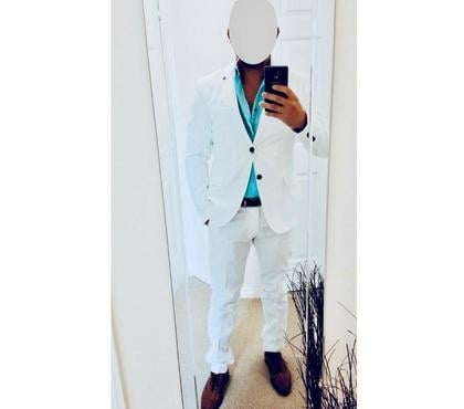 Escort Harpurhey Manchester - Photos for Well-groomed, with pedantic hygiene, who likes suits, 40’s