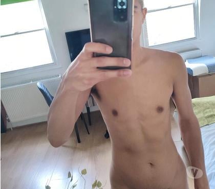Gay Escorts Bloomsbury Central London - Photos for Gay Bi Male Massage by slim fit Asian Boy - Central London
