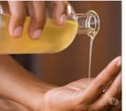 Thai hot oil massage for stress reliefs!