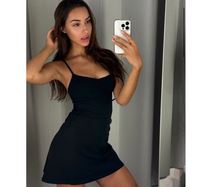  Escorts Wood Green North London - Photos for Irresistible London Escort 🔥 Tailored for You ❤️