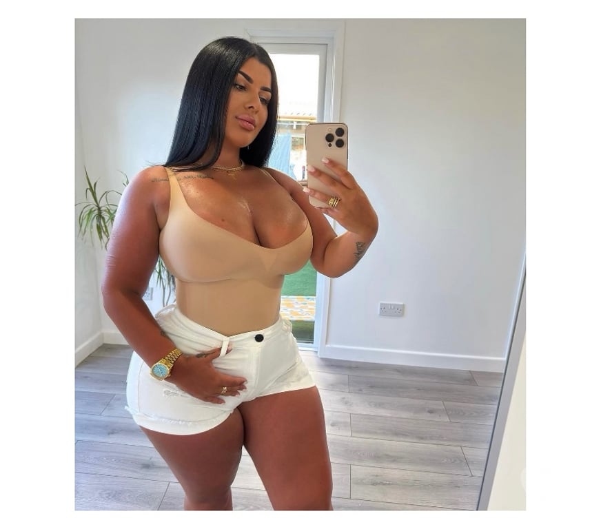 Escorts North London Finsbury Park - North London - Photos for Laura New Brazilian 100% real photos .Outcall London