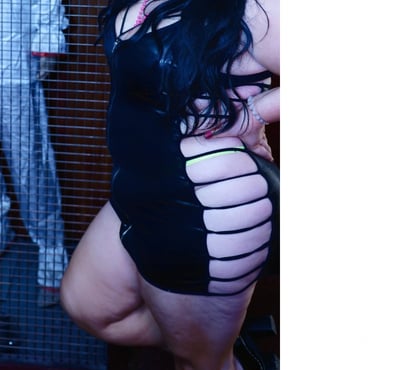 Escorts Canton Cardiff - Photos for naughty Milf Sadie xxxx