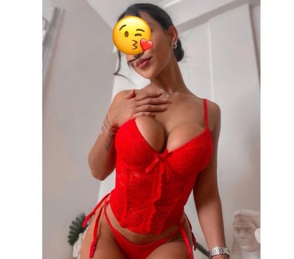 Escort Ifield Crawley - Photos for I’m now in town 😘 Mona 😘