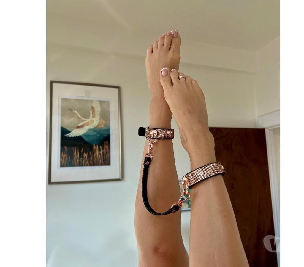 Escorts East London Bow - East London - Photos for Professional Massage on Table ❤️Fetish❤️