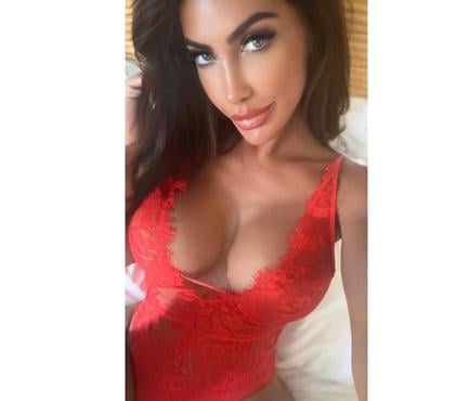 Escort Navestockside Brentwood - Photos for 100% ENGLISH GLAMOUR MODEL FUN AND FLIRTY PARTY GIRL
