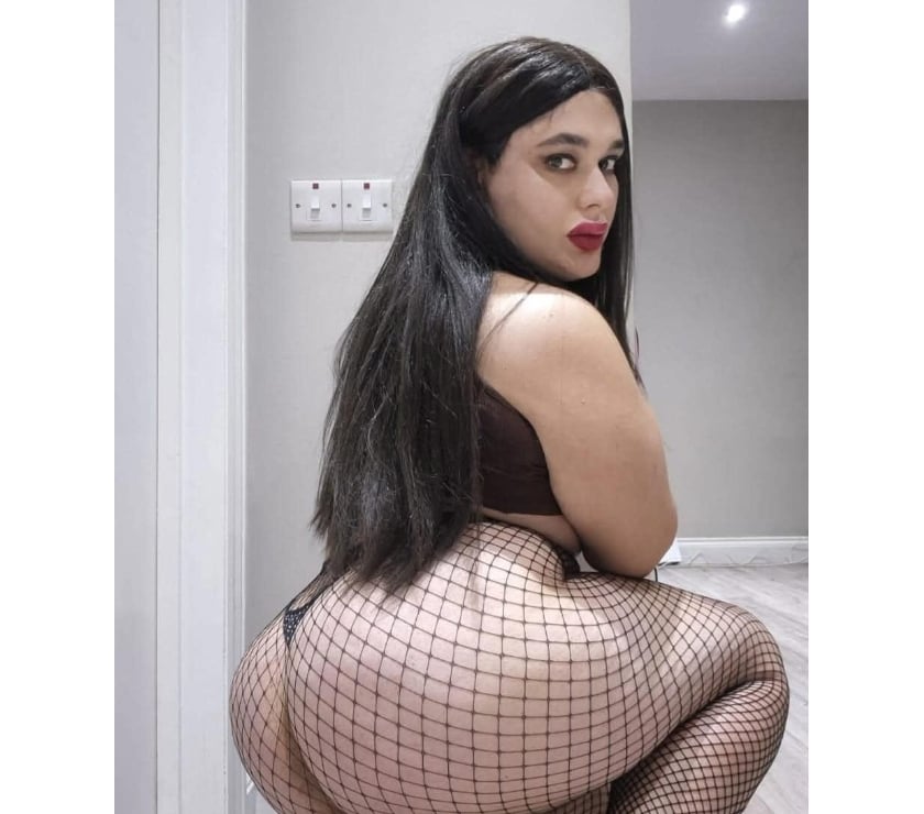 Trans Escorts North London Finsbury Park - North London - Photos for Transgender Laura BIG ASS SEXY CURVES