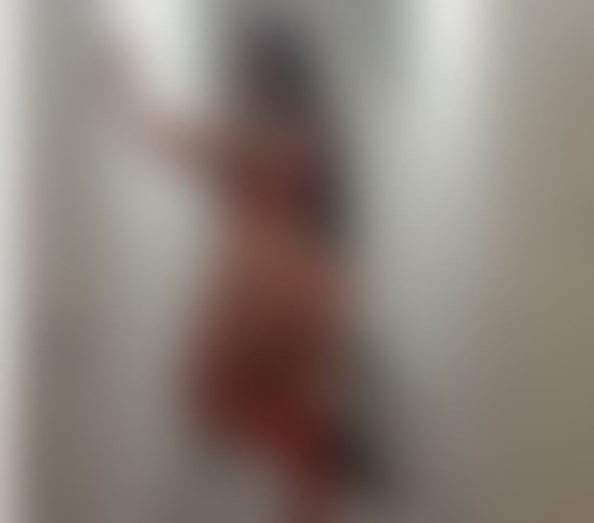 Trans Escorts North London Finsbury Park - North London - Photos for Transgender Laura BIG NATURAL BUBBLE BUTT SEXY CURVES