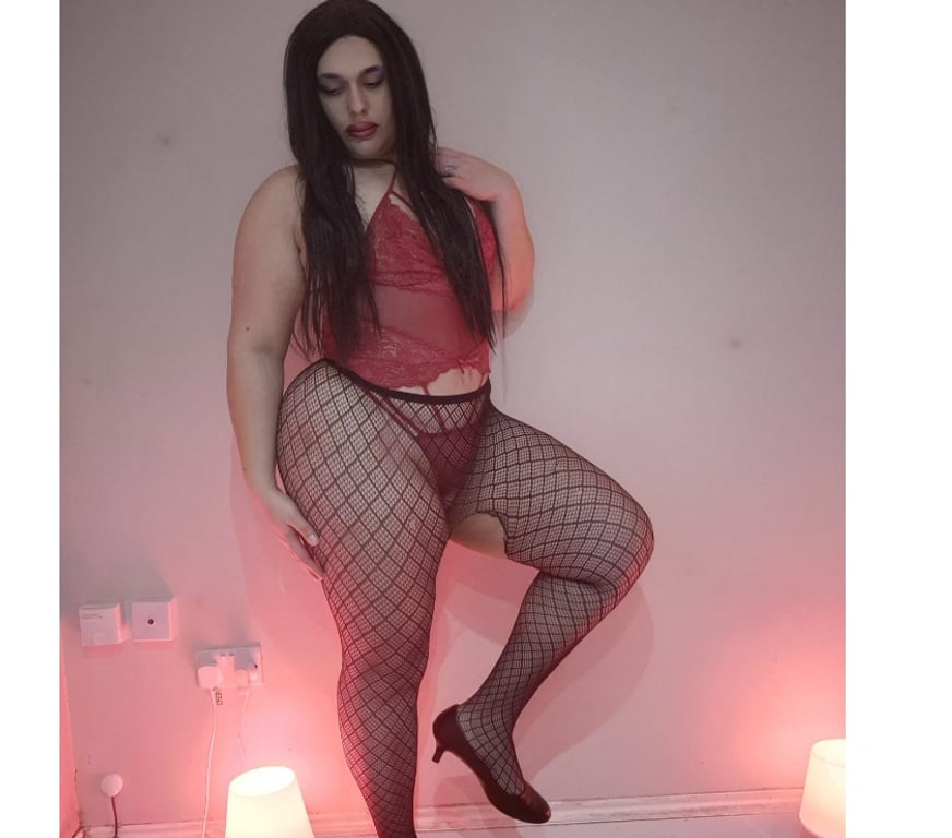 Trans Escorts North London Finsbury Park - North London - Photos for Transgender Laura BIG ASS SEXY CURVES