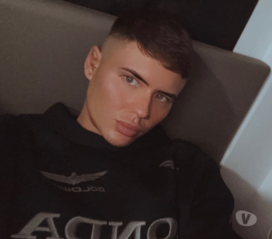  Gay massage West Sussex Crawley - Photos for Gay escort West Sussex