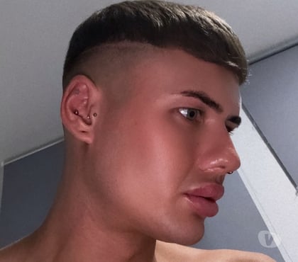 Gay escorts Lowfield Heath Crawley - Photos for Gay escort West Sussex