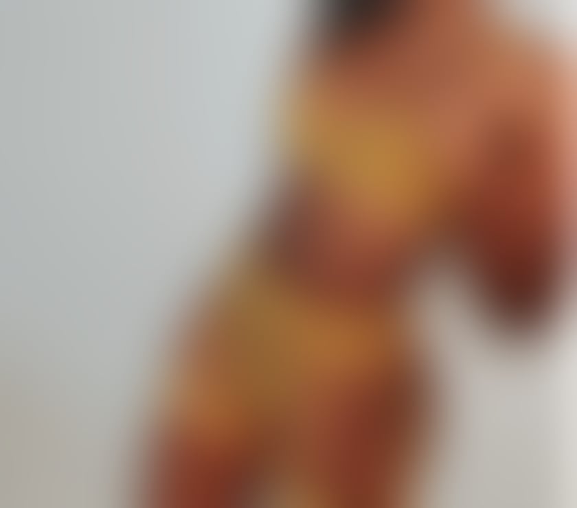 Escorts Sheffield City Centre Sheffield - Photos for Nubiana Black Barbie