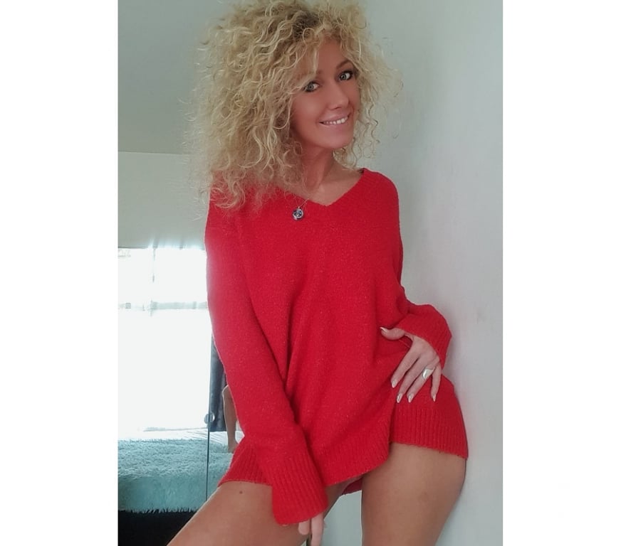 Escorts South West London Fulham Broadway - South West London - Photos for 💙💙Good vibe good energy💙💙