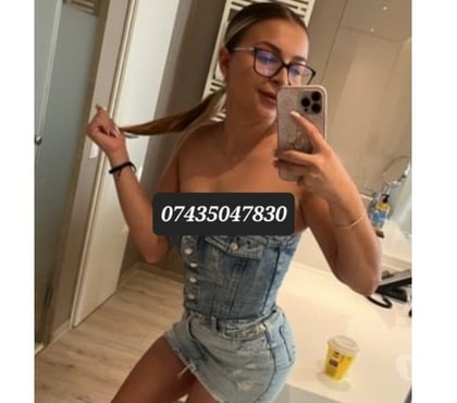 Escorts Blackpool Town Centre Blackpool - Photos for 🖤HOME & HOTEL🖤 COMPANY 🖤 WHATSAPP ME🖤🖤